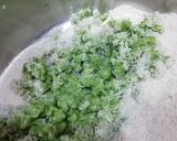 A picture of step 3 of Peas Uttapam.
