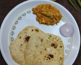 A picture of step 8 of Rajma paneer.