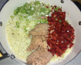 Foto del paso 1 de la receta: Salpicón de arroz y atún