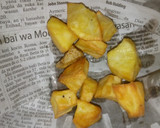 A picture of step 4 of Spiced sweet potato cubes.