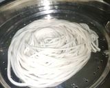 A picture of step 2 of Puli adiyappam.