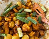 Foto langkah ke 4 dari resep Kentang Udang Puyuh masak Kecap.
