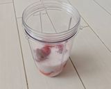 Eperkrémleves - turmixos recept fázis 4 fotója