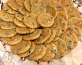 A picture of step 5 of Birthday Cake Cookies 🎉🎈.