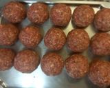 Foto del paso 5 de la receta: Albóndigas de Carne Rellenas con Puré y Huevos Rancheros