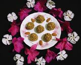 A picture of step 4 of Rice Flakes Ladoo.