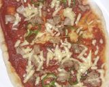 صورة لخطوة 3 من وصفة بيتزا pizza