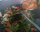 Foto langkah ke 6 dari resep Oseng Cumi kering.