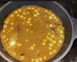 Foto del paso 5 de la receta Garbanzos con calamares en lata