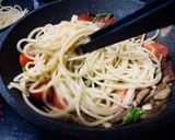 รูปขั้นตอนการทำที่ 3 ของ สปาเก็ตตี้จัตตุรมิตรครัวหมี