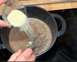 Foto del passaggio 3 della ricetta Mousse al Cioccolato Fondente