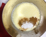 Foto del paso 2 de la receta: Bizcocho de manzana y nueces al vapor con Lékué