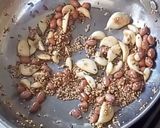 A picture of step 1 of Dry garlic peanut chutney with khakhra (homemade).