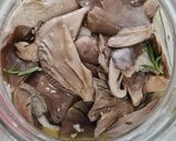 Foto del paso 6 de la receta: Gírgolas en conserva (Hongos, setas) 🍄