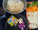 Foto langkah ke 1 dari resep MIE goreng.