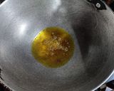 A picture of step 2 of Patta gobhi matar.