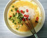 Foto langkah ke 3 dari resep Telur dadar padang.