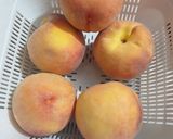 Foto langkah ke 1 dari resep Peach Jam Homemade 🍑🍑🍑.