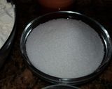 Foto del paso 3 de la receta: Suizos o bollos de leche