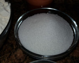 Foto del paso 3 de la receta: Suizos o bollos de leche
