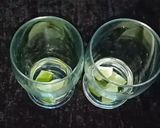 A picture of step 2 of Mojito.