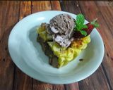 Foto langkah ke 9 dari resep Classic Apple Pie.