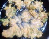 A picture of step 5 of Aaloo aur Piyaas ke pakore.