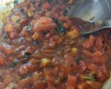 A picture of step 3 of Sweet and sour tomato bhaji.