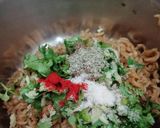 A picture of step 3 of Maggi Pakora.