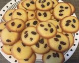 Hình bước làm 5 của món Cookies Bơ nho khô