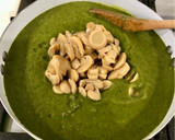 Foto del paso 6 de la receta: Salsa verde de zapallito y acelga