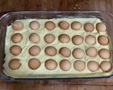 A picture of step 6 of Chessmen Banana Pudding Pie.
