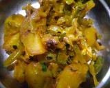 A picture of step 3 of Aloo ka pattagobhi ki sabji.