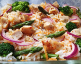 Foto del paso 3 de la receta: Arroz con vegetales y pollo