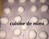 A picture of step 3 of Labneh Balls.