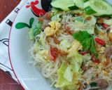 Foto langkah ke 5 dari resep Bihun Goreng.
