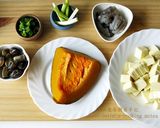 [海鮮南瓜豆腐煲]簡易家常菜的食譜步驟1照片