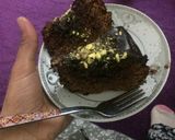 صورة لخطوة 9 من وصفة كيكة الكاكاو بالصوص والفستق