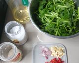 Foto langkah ke 1 dari resep Cah Kangkung.