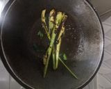 Foto langkah ke 4 dari resep Rawon tetelan bumbu instan tanpa uleg.
