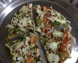 રોટલી પીઝા (Rotli Pizza Recipe In Gujarati) રેસીપી સ્ટેપ3ફોટો