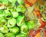 Foto del paso 3 de la receta: Pollo al Limón con Bruselas