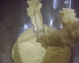 Foto langkah ke 2 dari resep Classic (Vanilla) Cupcake.