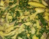A picture of step 2 of Mix pakora (palak, alu, piyaz).