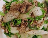 Hình bước làm 3 của món Thịt bò xào hành tây