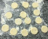 Foto del paso 3 de la receta: Alfajores de maicena sin manteca