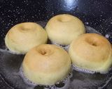 Foto langkah ke 8 dari resep Bomboloni Kentang Isi Coklat.