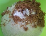 Foto langkah ke 2 dari resep 26. Moist Banana Choco Chips Muffin.