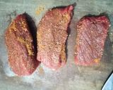 Foto del paso 3 de la receta: Filete al perejil con papas rústicas