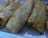 Foto langkah ke 10 dari resep Lumpia Ayam Rebung Spesial.